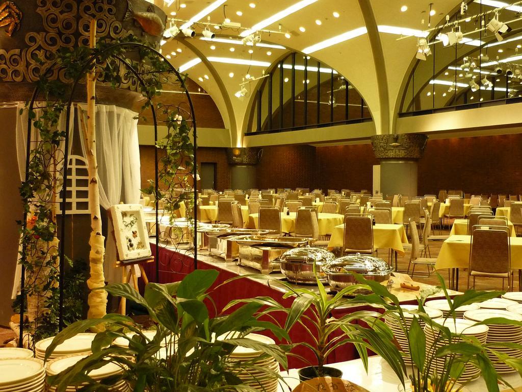 Shin Furano Prince Hotel Exteriér fotografie The Grand Ballroom