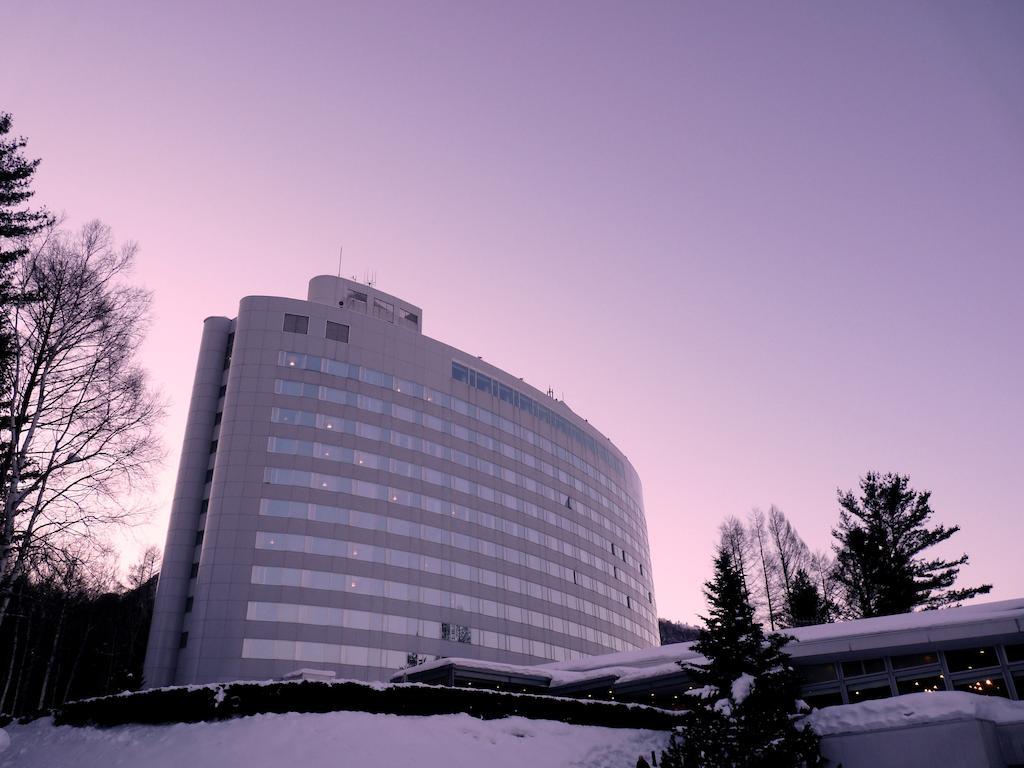 Shin Furano Prince Hotel Exteriér fotografie Sapporo Medical University Hospital